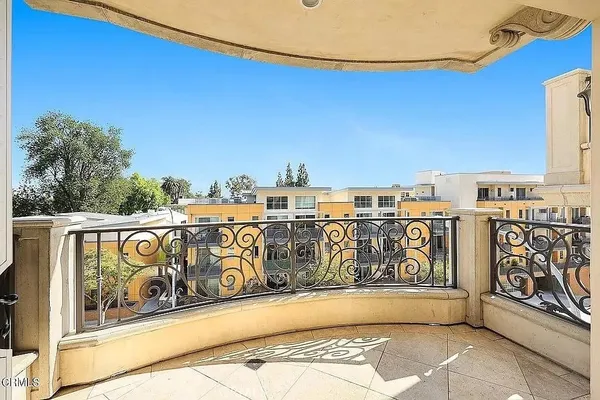 $5,600 | 155 Cordova Street, Pasadena, CA 91105
