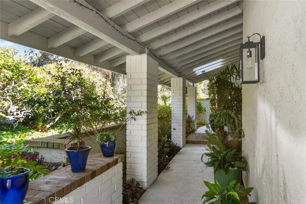 $2,985,000 | 30 Jetty Drive, Corona del Mar, CA 92625