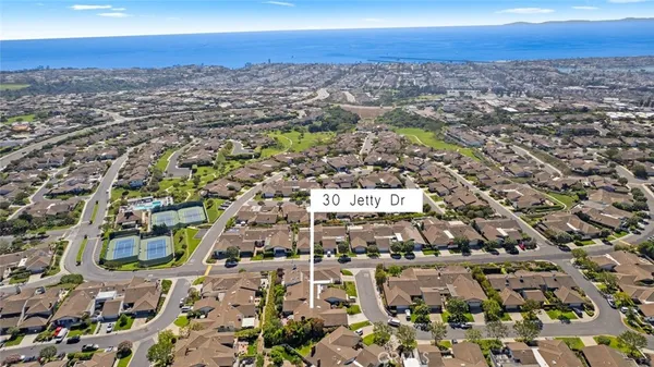 $2,985,000 | 30 Jetty Drive, Corona del Mar, CA 92625