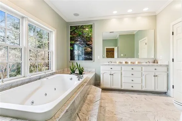 $519,000 | 4 Muirfield Place, New Orleans, LA 70131