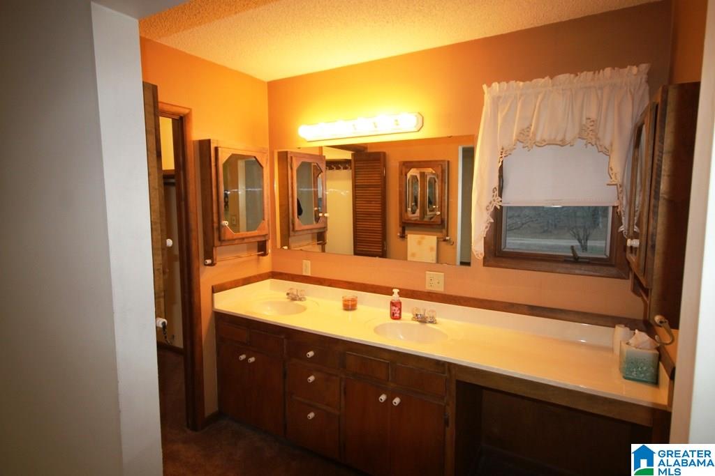 1510 White Plains Road Anniston, AL 36207 - Photo 16 of 50