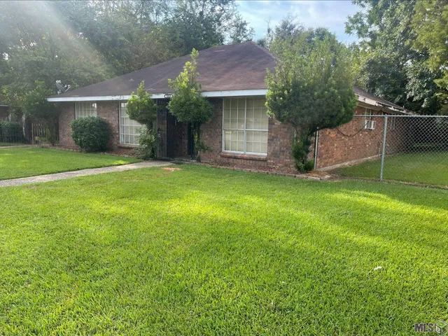 $130,000 | 1019 East Palmview Street, Gonzales, LA 70737