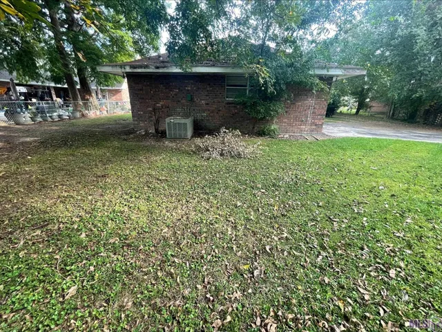 $130,000 | 1019 East Palmview Street, Gonzales, LA 70737