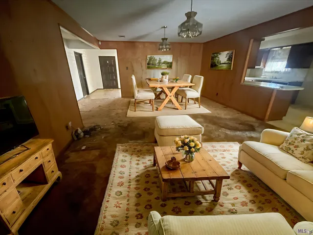 $130,000 | 1019 East Palmview Street, Gonzales, LA 70737