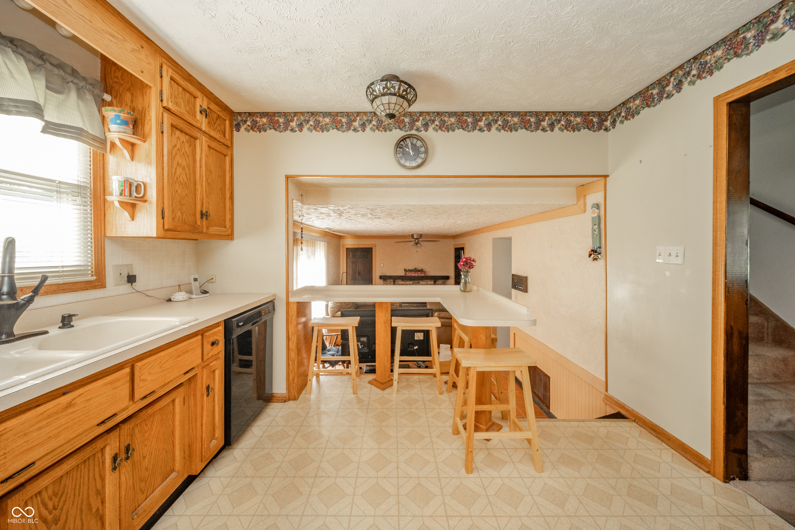 1111 Pendle Hill Avenue Pendleton, IN 46064 - Photo 9 of 19