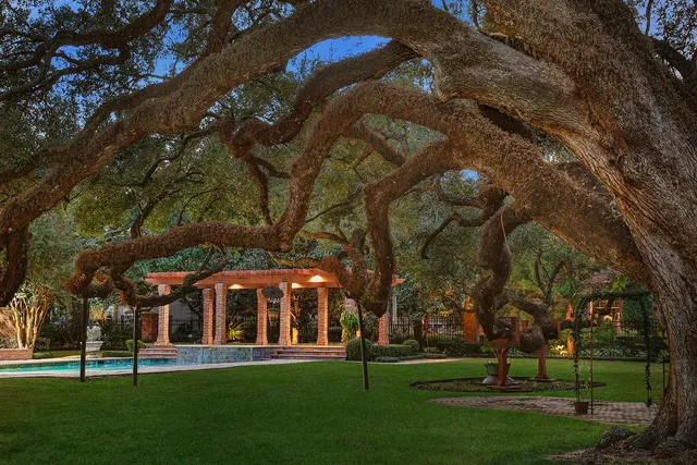 $5,595,000 | 2 Wexford Court, Houston, TX 77024