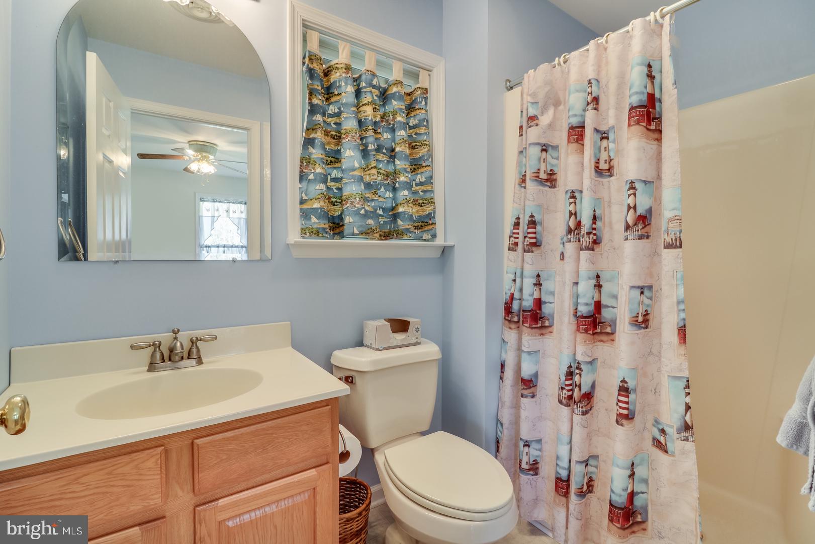 6498 West Denneys Road Dover, DE 19901 - Photo 24 of 30 In-Law Suite Bathroom