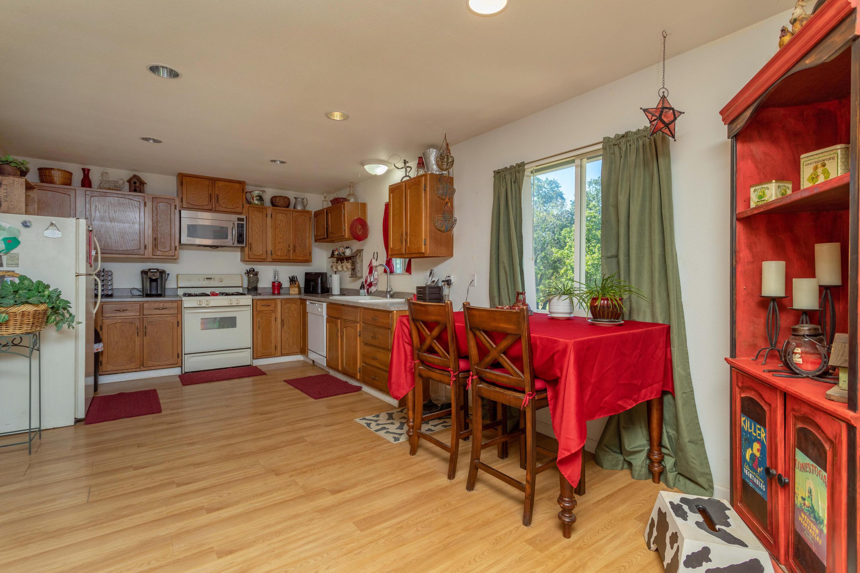 28093 Highway 44 Shingletown, CA 96088 - Photo 29 of 51 254A7538