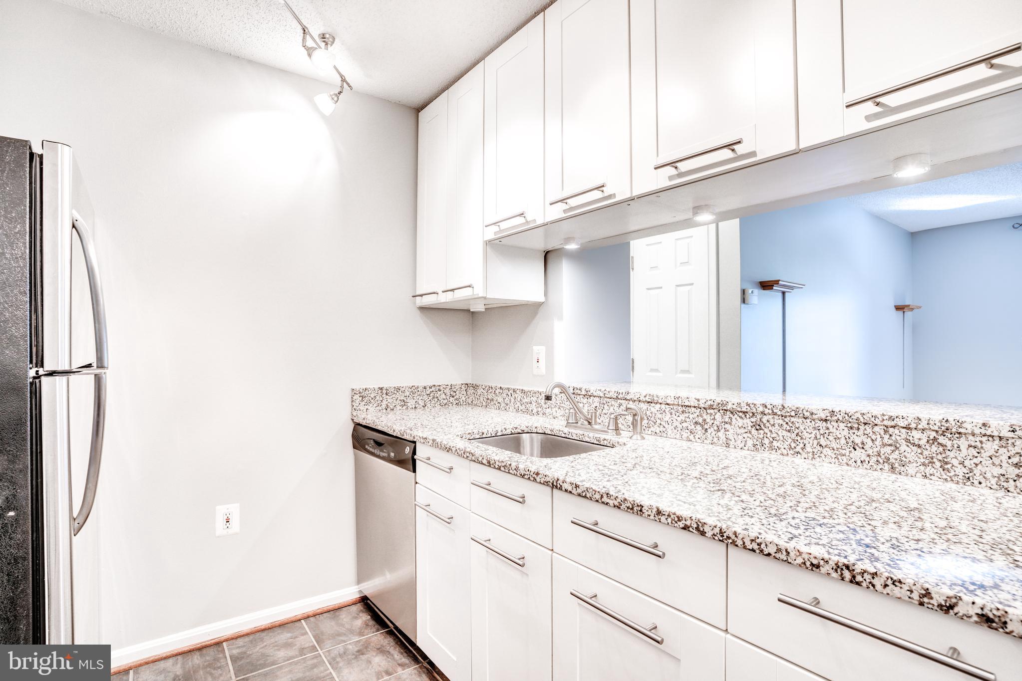 21014 Timber Ridge Terrace, Unit 103 Ashburn, VA 20147 - Photo 13 of 33 Gallery Image 13