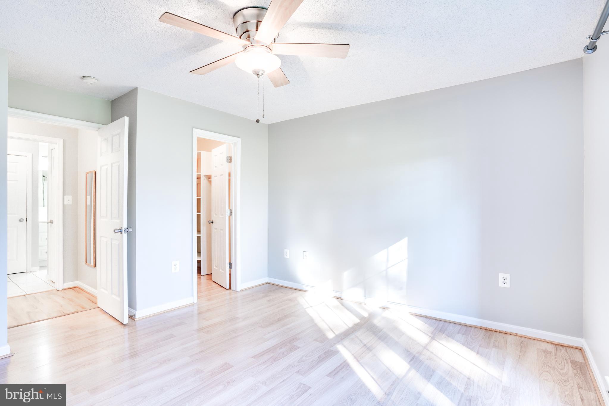 21014 Timber Ridge Terrace, Unit 103 Ashburn, VA 20147 - Photo 16 of 33 Gallery Image 16