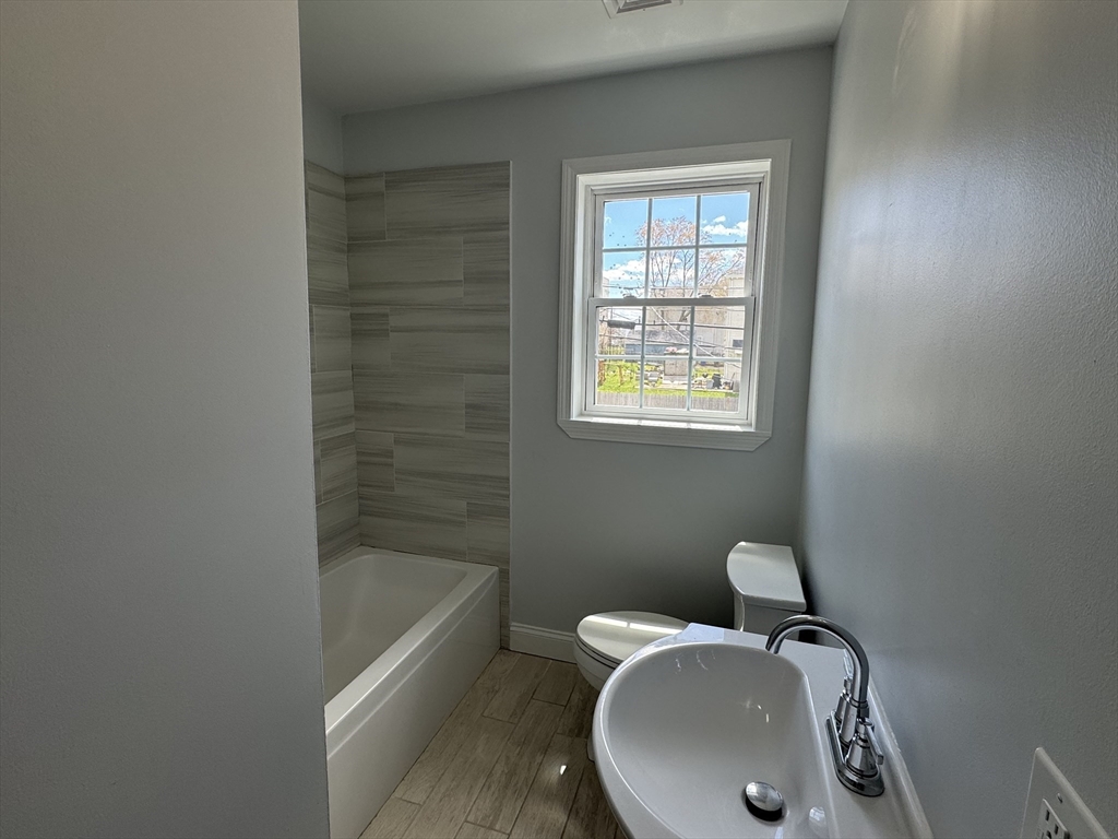 6 North Rocliffe Street Fall River, MA 02723 - Photo 16 of 21