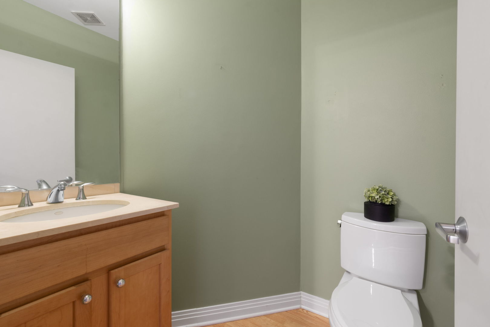 859 West Erie Street, Unit 408 Chicago, IL 60642 - Photo 8 of 17
