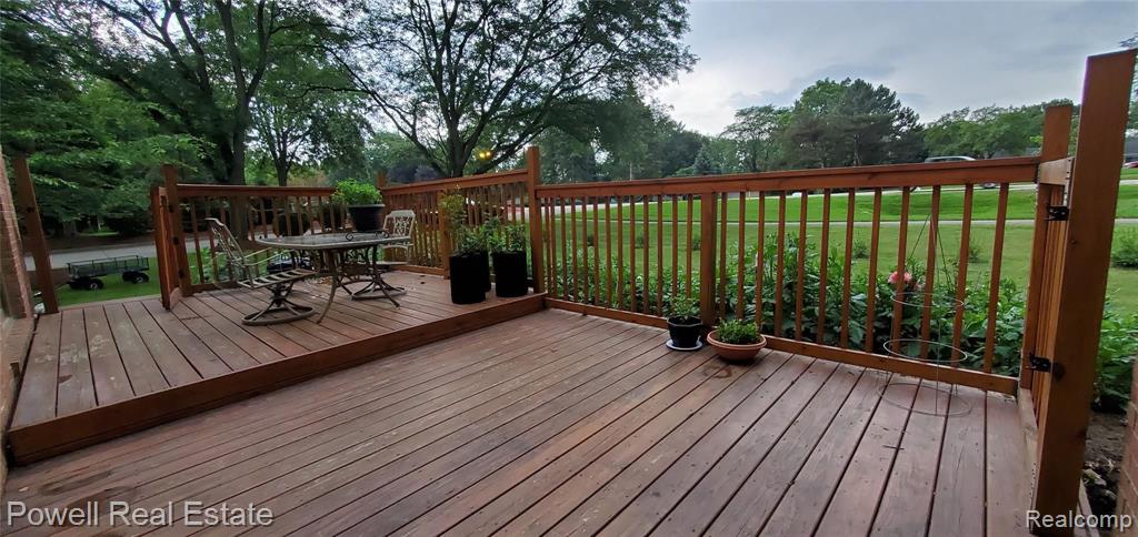 835 Stanford Circle Rochester Hills, MI 48309 - Photo 18 of 18