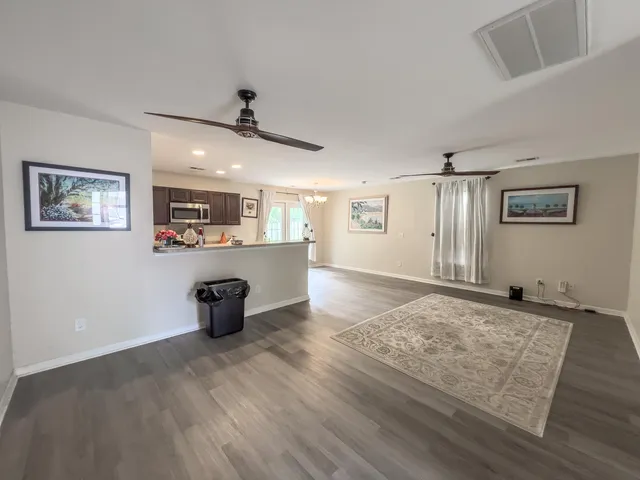 $2,300 | 127 Coosawatchie Street, Summerville, SC 29485