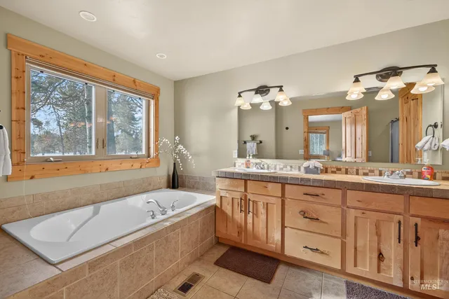 $799,000 | 722 Lick Creek Road, Unit 8, McCall, ID 83638
