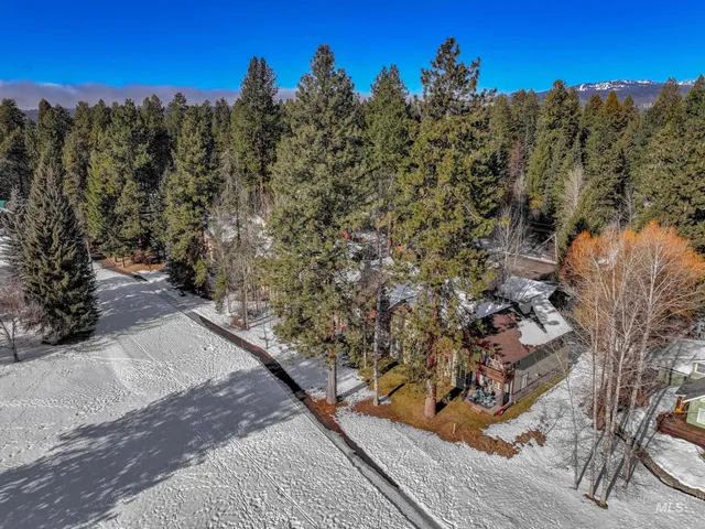 $799,000 | 722 Lick Creek Road, Unit 8, McCall, ID 83638