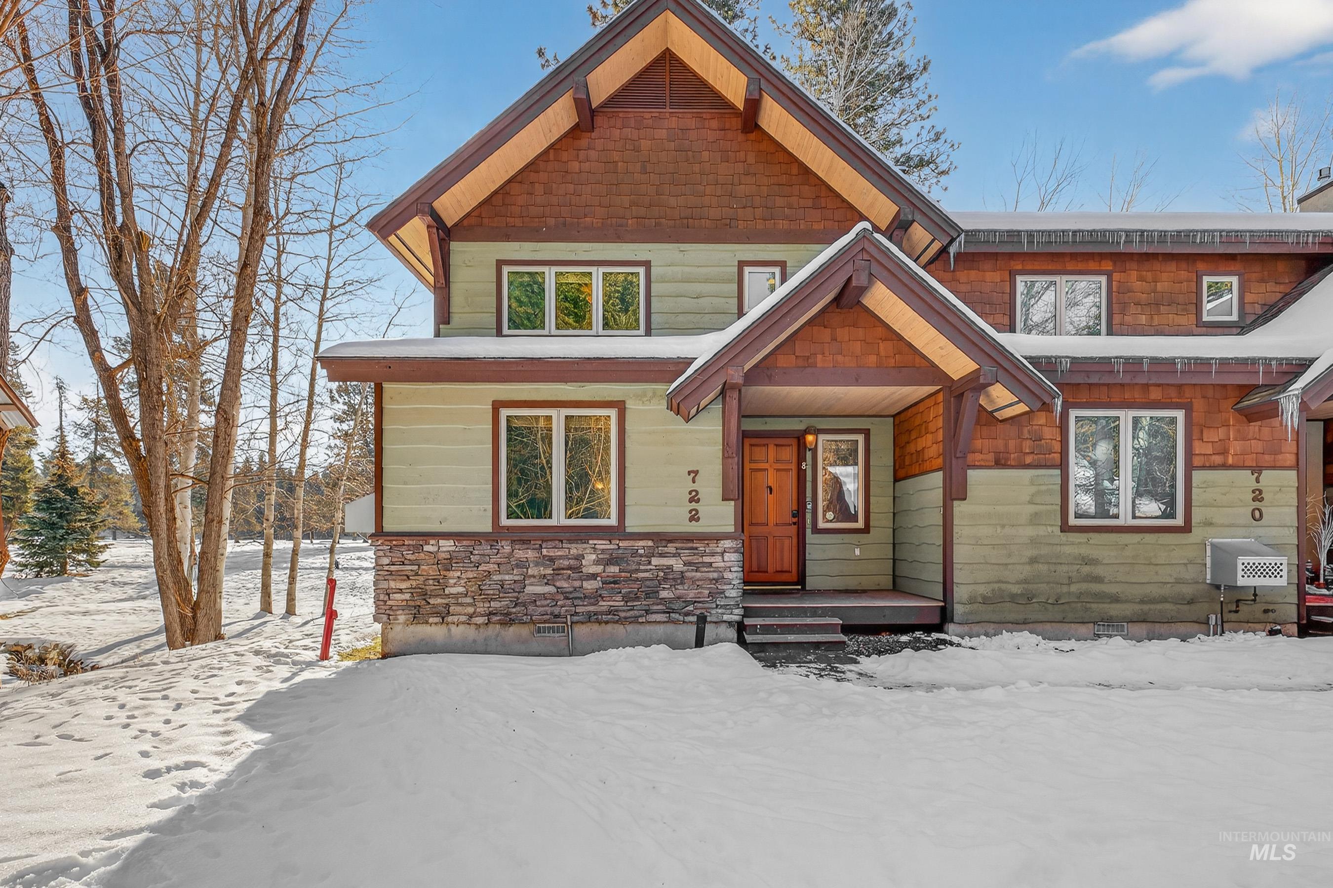 722 Lick Creek Road, Unit 8 McCall, ID 83638 - Photo 49 of 50 View of front facade featuring crawl space
