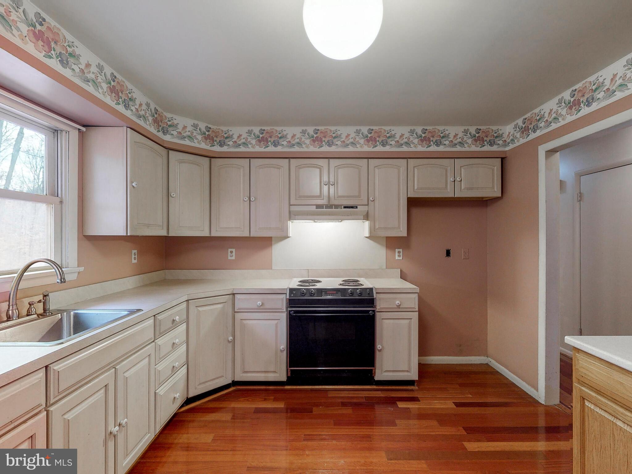 3121 Tucker Road Street, MD 21154 - Photo 31 of 50 upper level kitchen