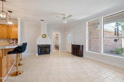 $609,995 | 200 Westfield Drive, Lafayette, LA 70503