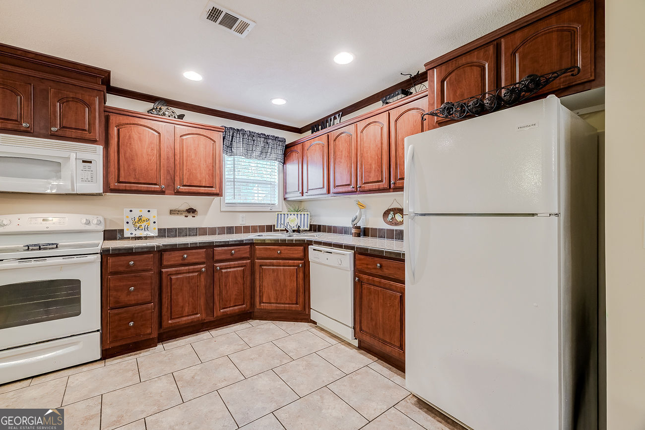 1110 New Shellman Rd N East Townsend, GA 31331 - Photo 13 of 45