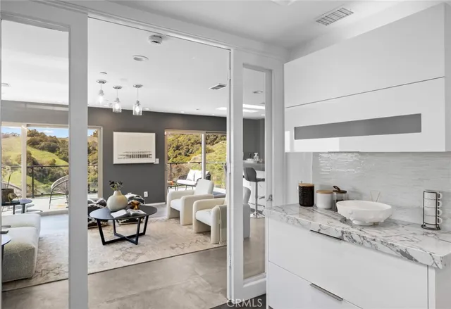 $1,870,000 | 2637 North Mountain Avenue, Claremont, CA 91711