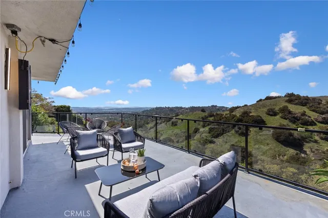 $1,870,000 | 2637 North Mountain Avenue, Claremont, CA 91711