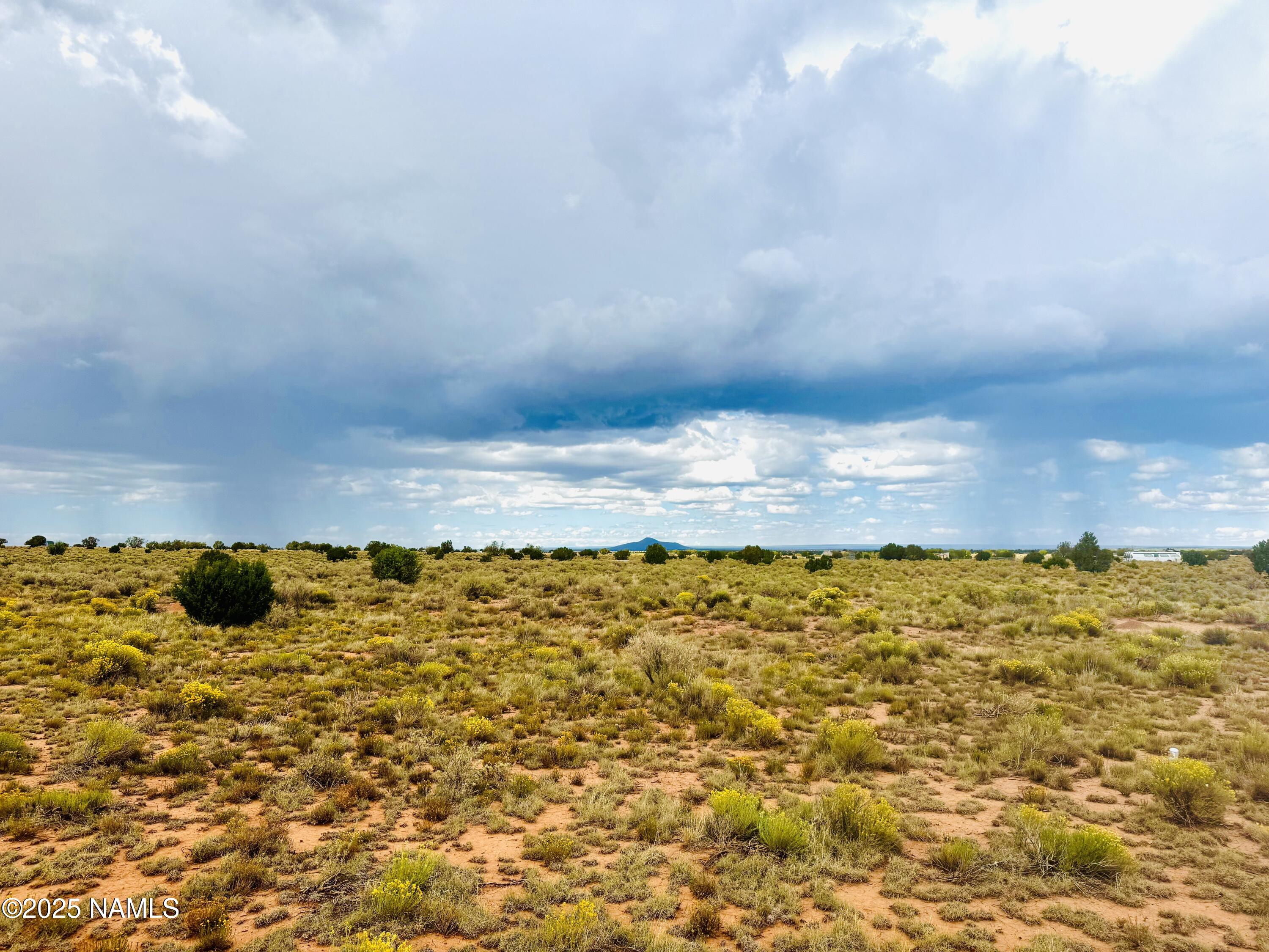 2819 East Lynwood Road Williams, AZ 86046 - Photo 6 of 9 a view of an ocean