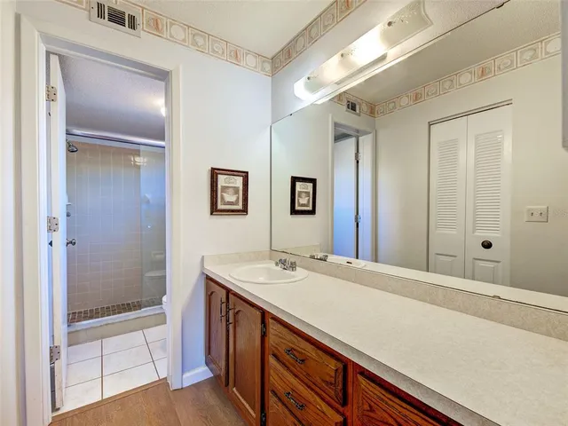 $200,000 | 365 3 Lakes Lane, Unit K, Venice, FL 34285