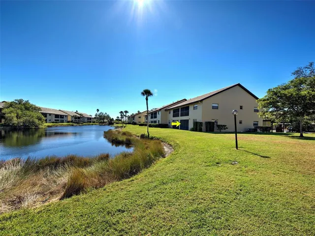 $200,000 | 365 3 Lakes Lane, Unit K, Venice, FL 34285