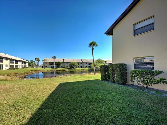 $200,000 | 365 3 Lakes Lane, Unit K, Venice, FL 34285