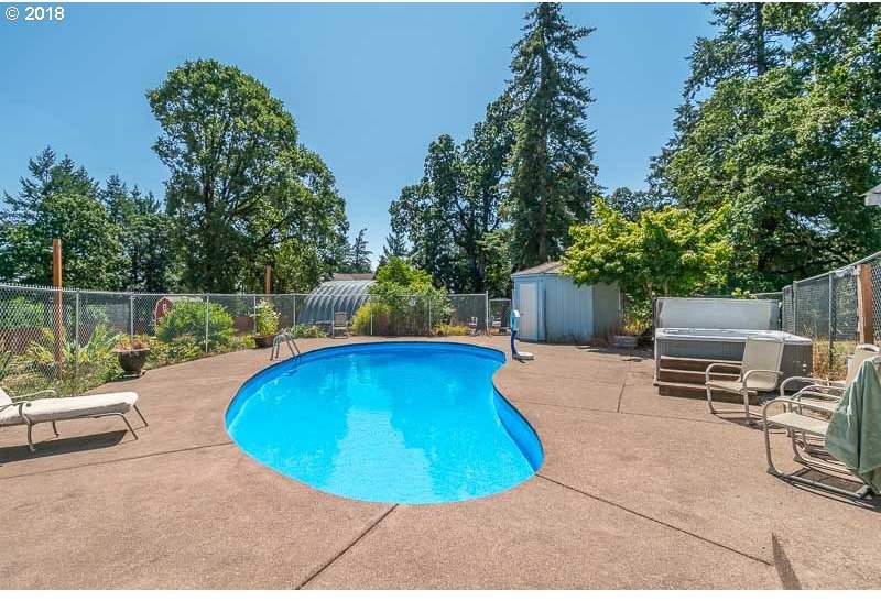 6014 Gath Road Southeast Salem, OR 97317 - Photo 15 of 32 Gallery Image 15