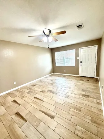 $1,550 | 7225 Hummingbird Lane, Texas City, TX 77591