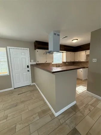 $1,550 | 7225 Hummingbird Lane, Texas City, TX 77591