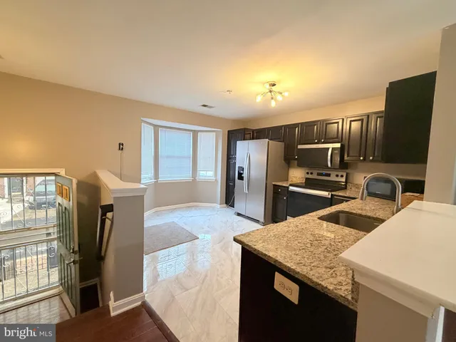 $2,800 | 4805 Cowslip Court, Oxon Hill, MD 20745