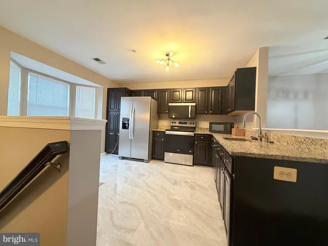 $2,800 | 4805 Cowslip Court, Oxon Hill, MD 20745