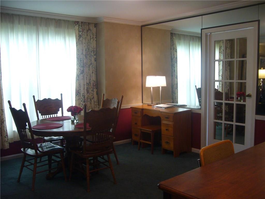 1324 Virginia Avenue Monaca, PA 15061 - Photo 6 of 24 Nice tidy place to eat dinner!