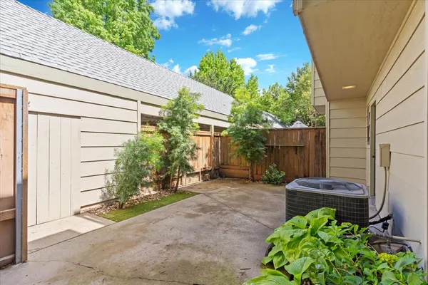 $345,000 | 750 Lincoln Road, Unit 58, Yuba City, CA 95991