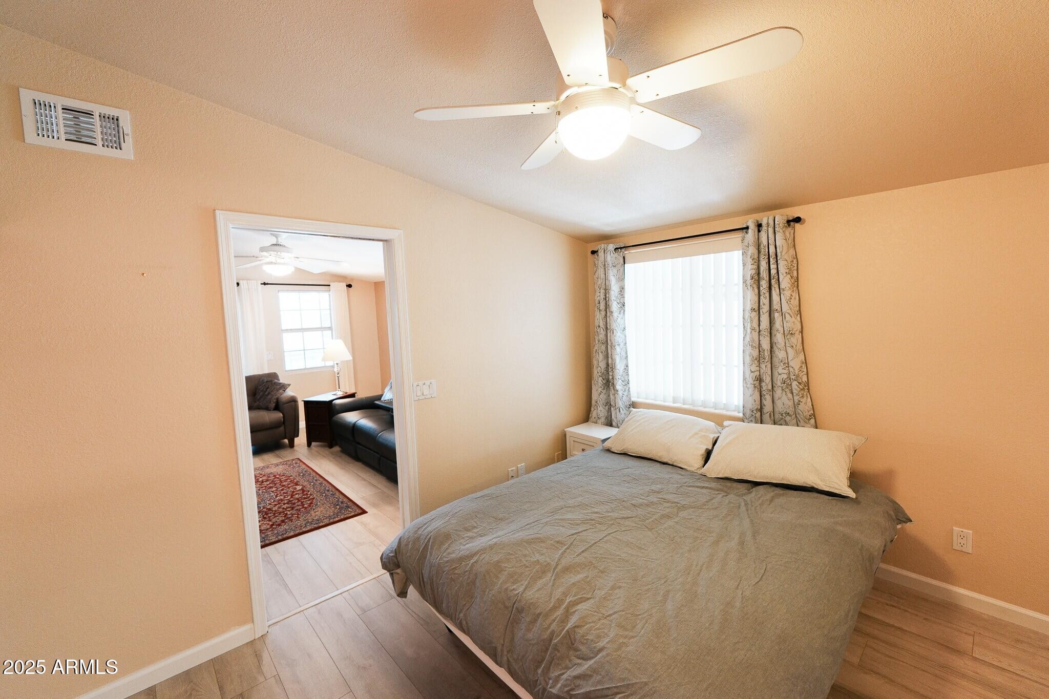 17200 West Bell Road, Unit 542 Surprise, AZ 85374 - Photo 9 of 26 DSC00513-2_clean