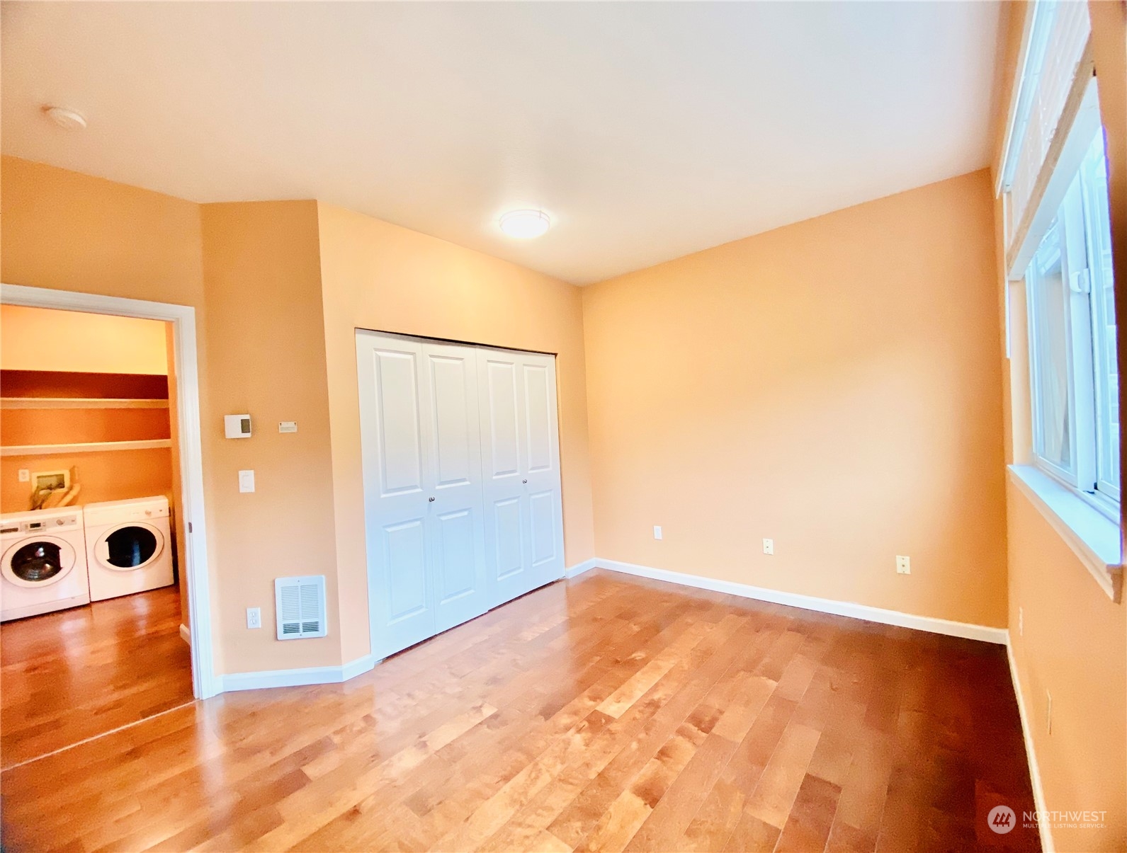 1500 South 18th Street, Unit P101 Renton, WA 98055 - Photo 6 of 27 Gallery Image 6