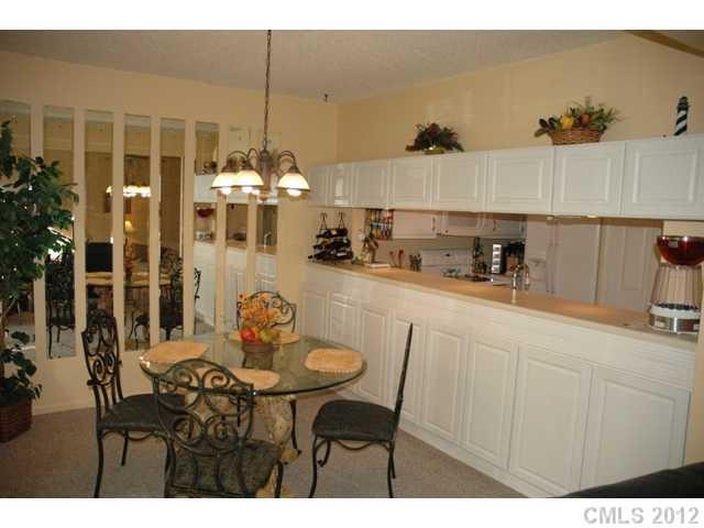 19901 Henderson Road, Unit K Cornelius, NC 28031 - Photo 5 of 14 Gallery Image 5