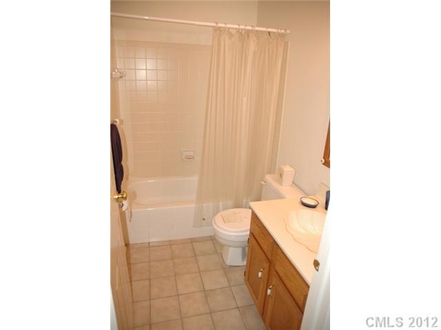19901 Henderson Road, Unit K Cornelius, NC 28031 - Photo 10 of 14 Gallery Image 10