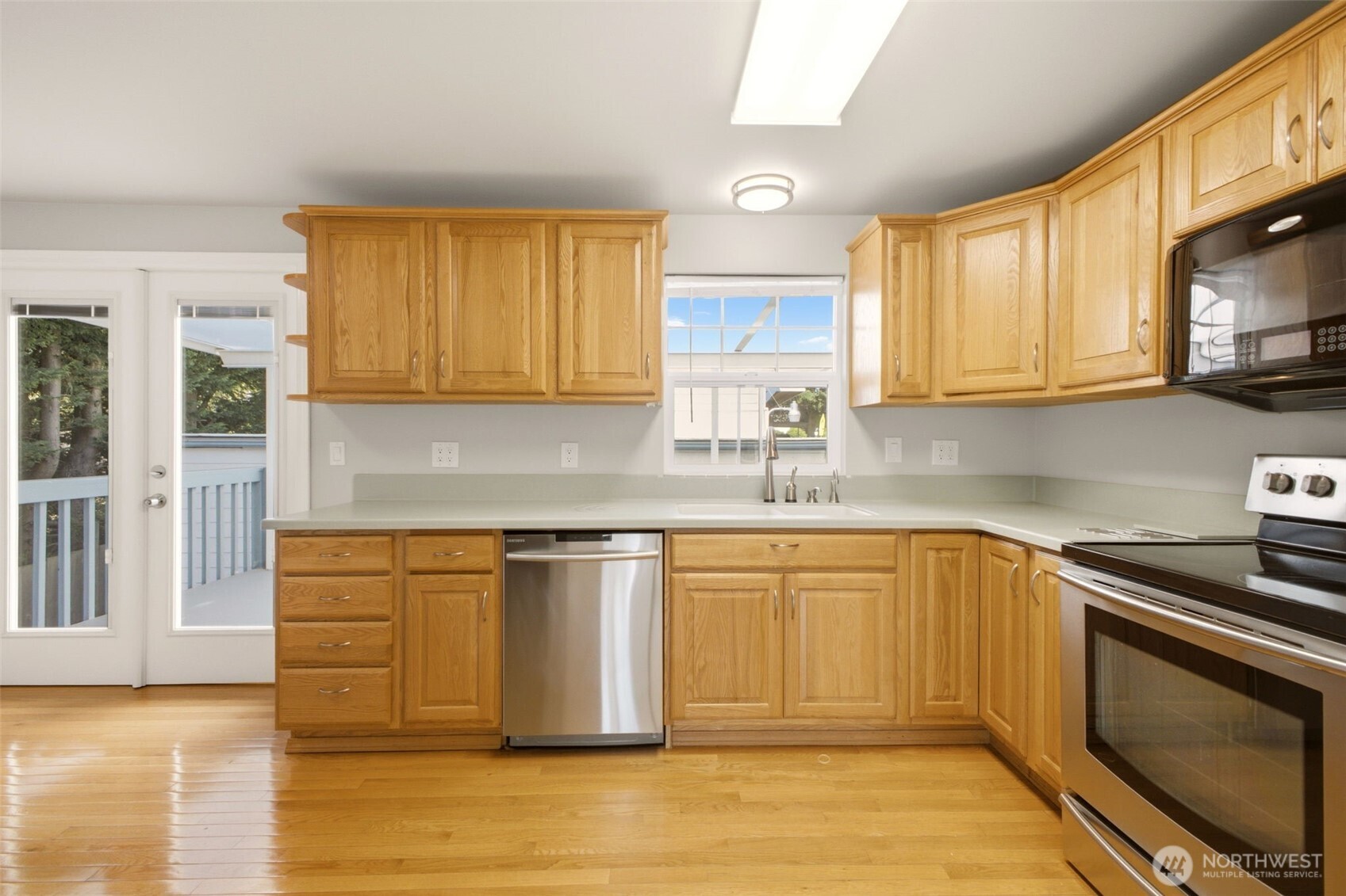 22426 3rd Place West Bothell, WA 98021 - Photo 11 of 39