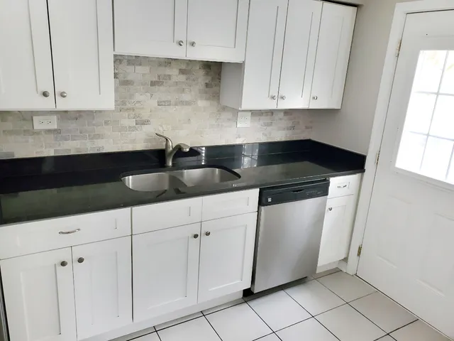 $484,900 | 533 Surryse Road, Lake Zurich, IL 60047