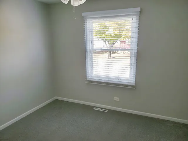 $484,900 | 533 Surryse Road, Lake Zurich, IL 60047