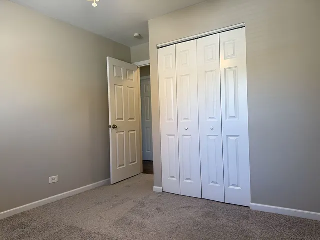 $484,900 | 533 Surryse Road, Lake Zurich, IL 60047