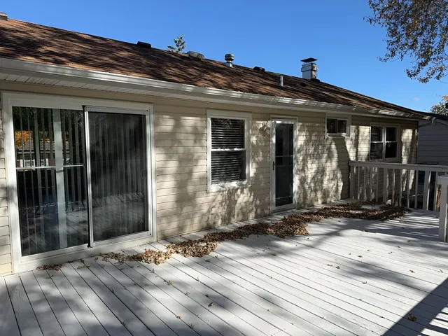 $484,900 | 533 Surryse Road, Lake Zurich, IL 60047