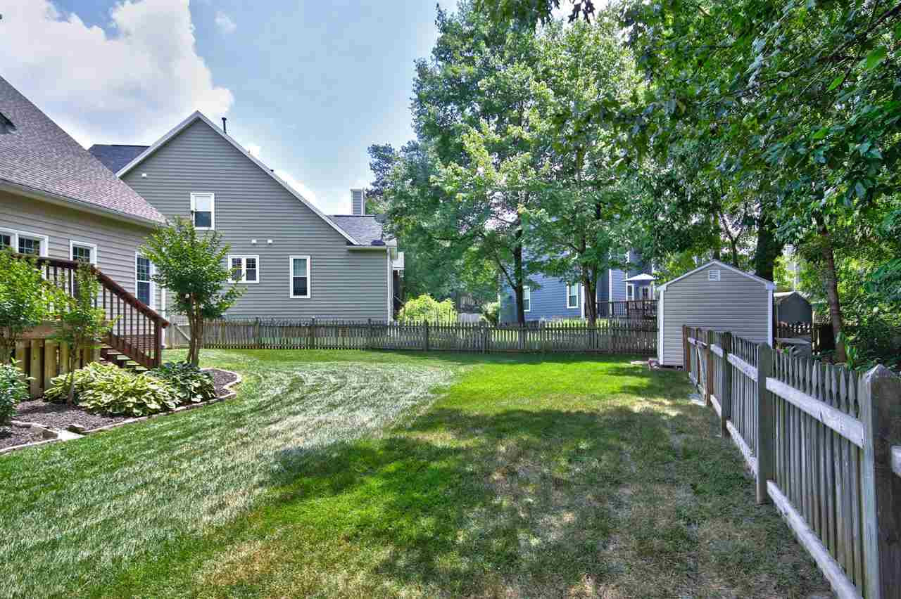 12305 Amoretto Way Raleigh, NC 27613 - Photo 29 of 30 Backyard