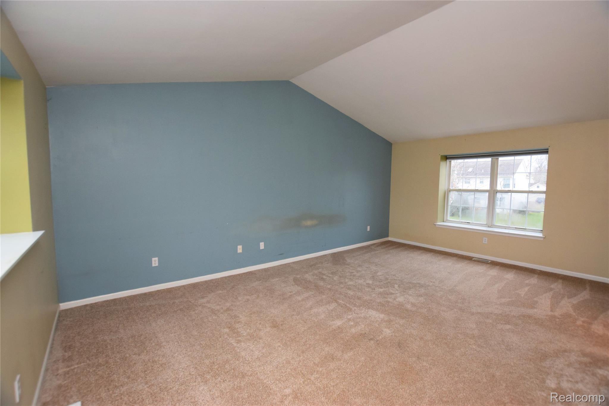 760 3rd Street Fenton, MI 48430 - Photo 7 of 19 Master Bedroom - Upper Level