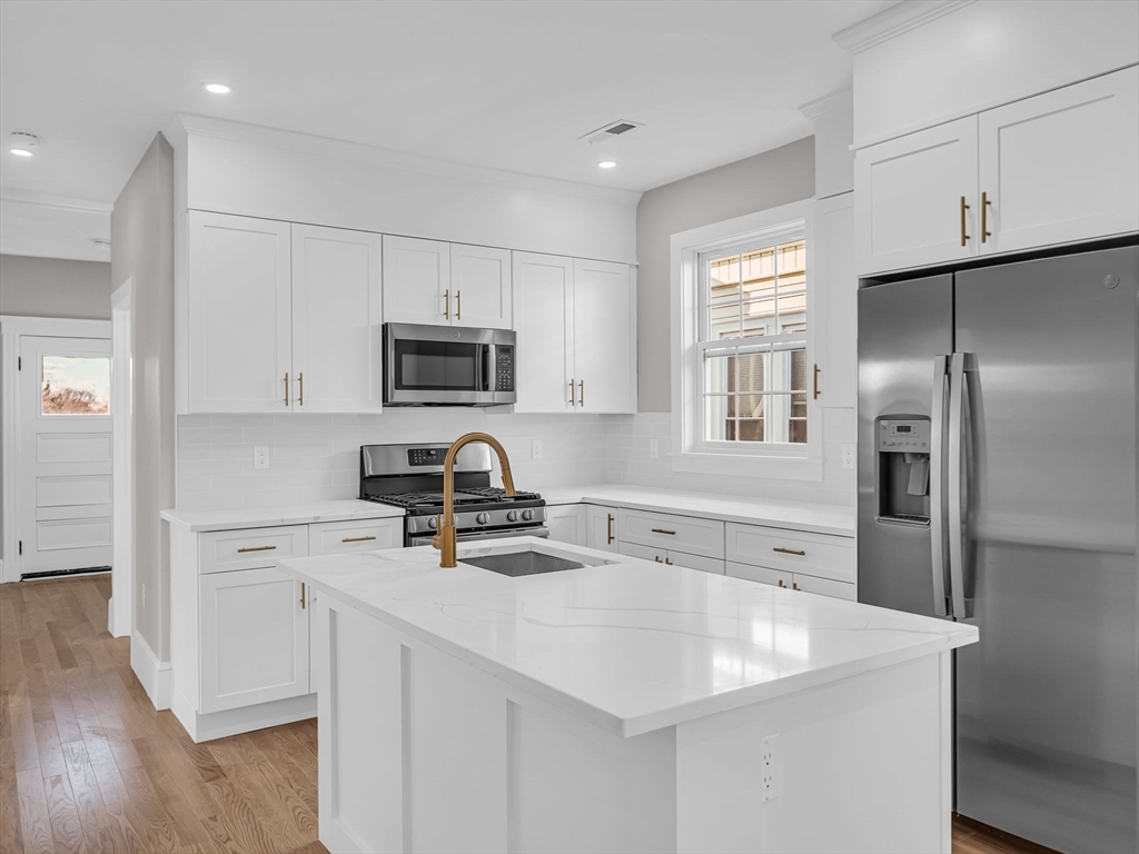 24 Pleasant Street, Unit 1 Boston, MA 02125 - Photo 2 of 8