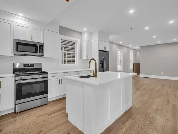 $6,000 | 24 Pleasant Street, Unit 1, Boston, MA 02125
